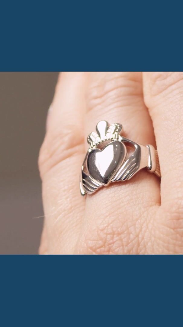 Extra Large Claddagh Ring Video