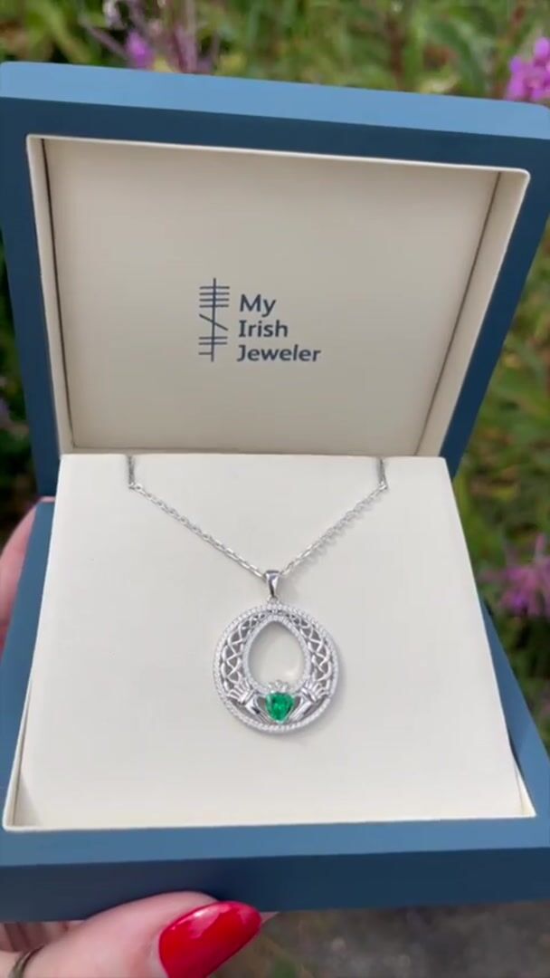 Claddagh Celtic Necklace Video