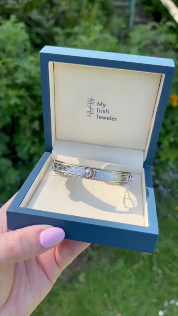 Celtic Warrior Bangle with Rolled Gold Trim Video