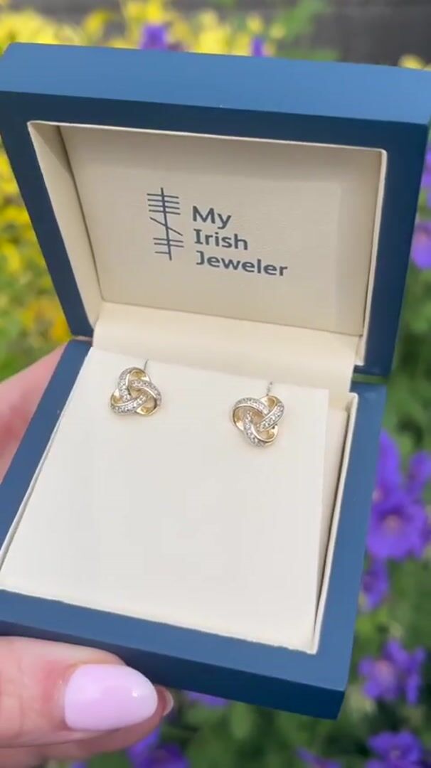 Gold Vermeil Trinity Knot Studs Video