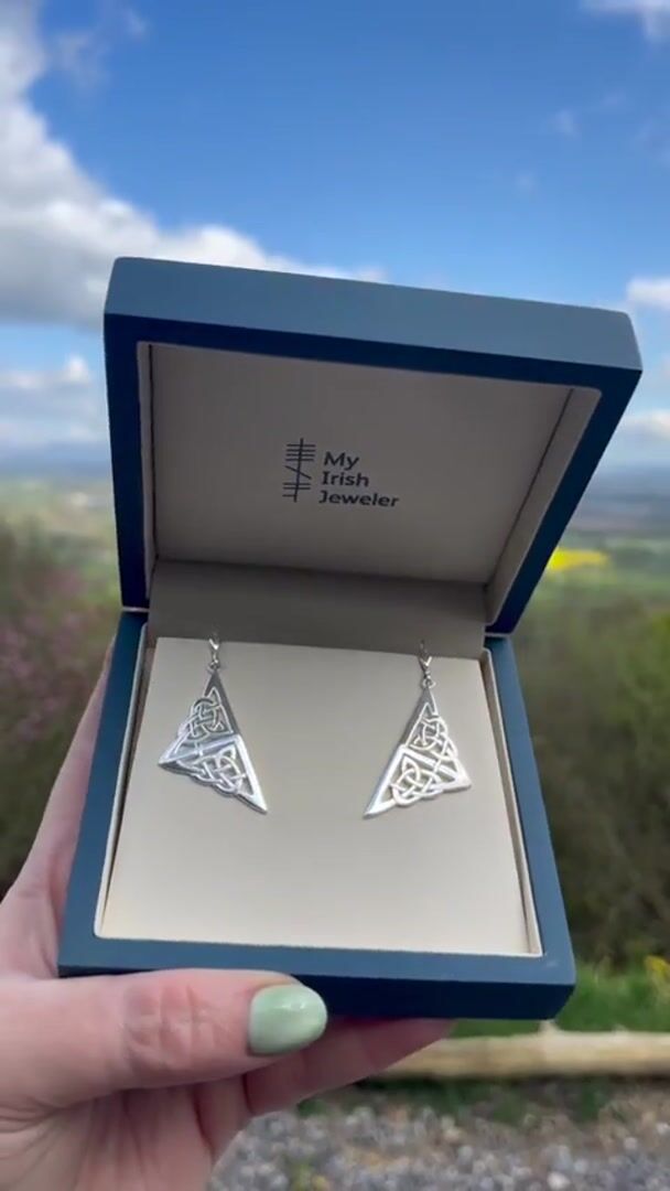 Celtic Knot Triangular Earrings Video