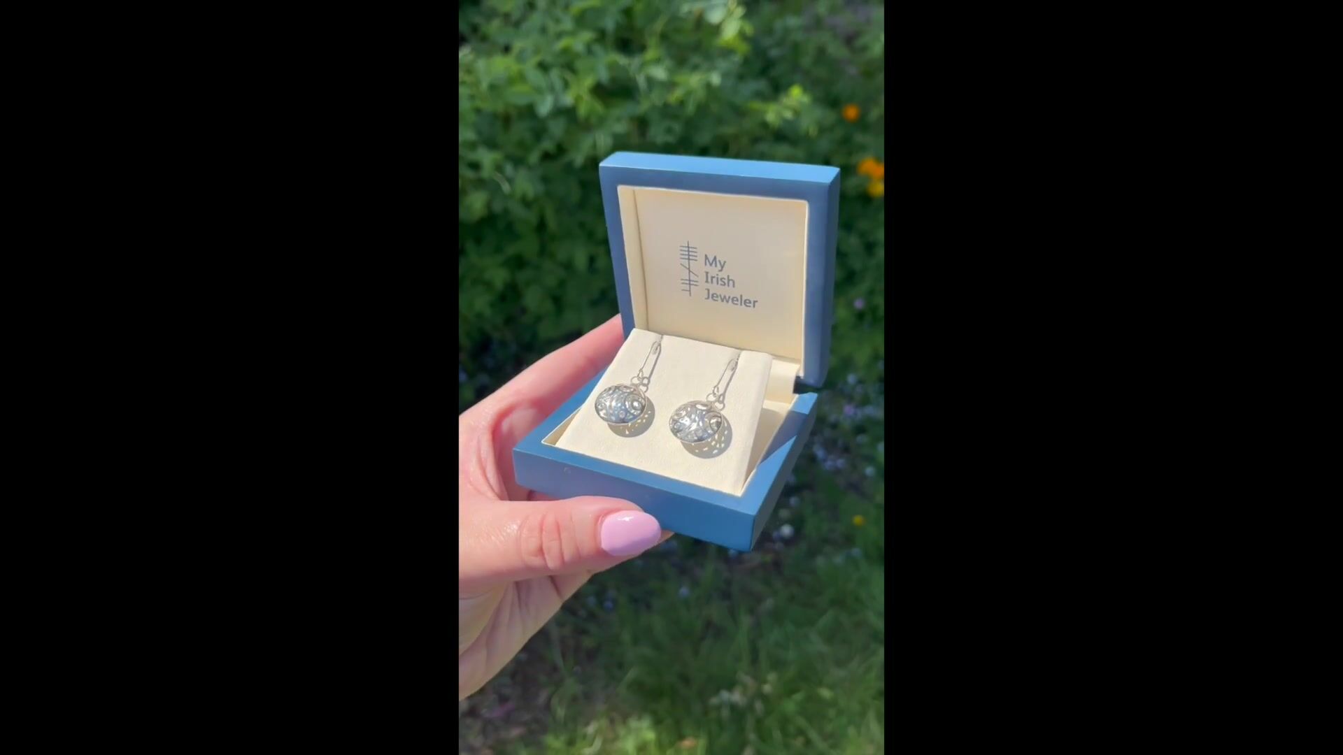 Handcrafted Lios Earrings Video