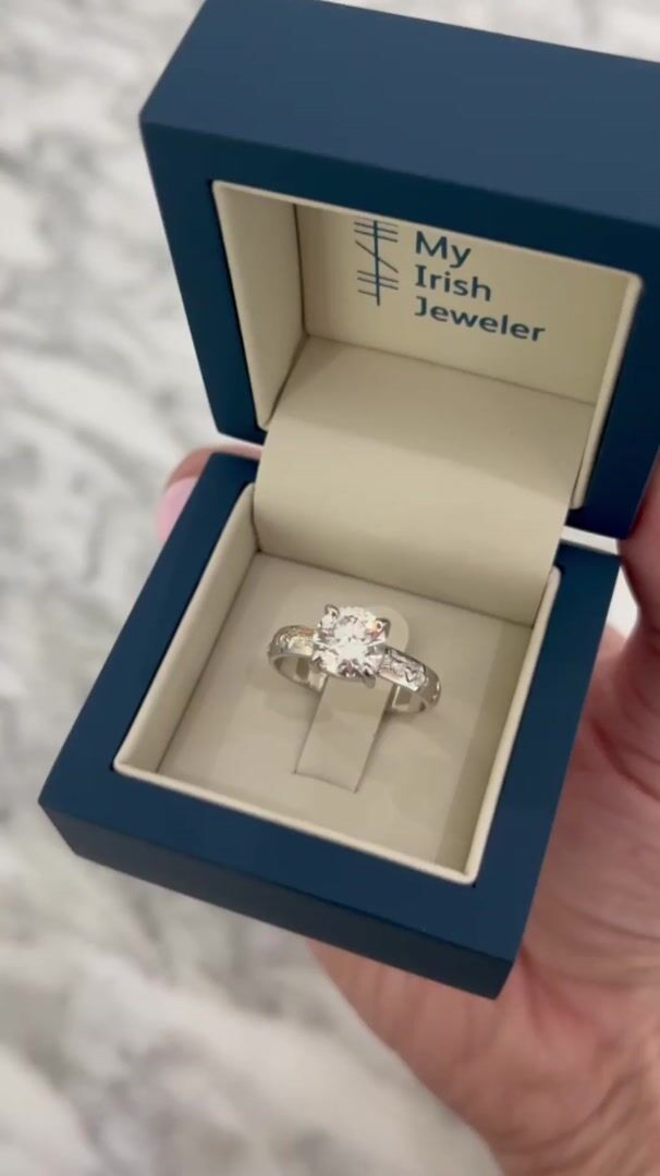 2ct Claddagh Solitaire Ring Video