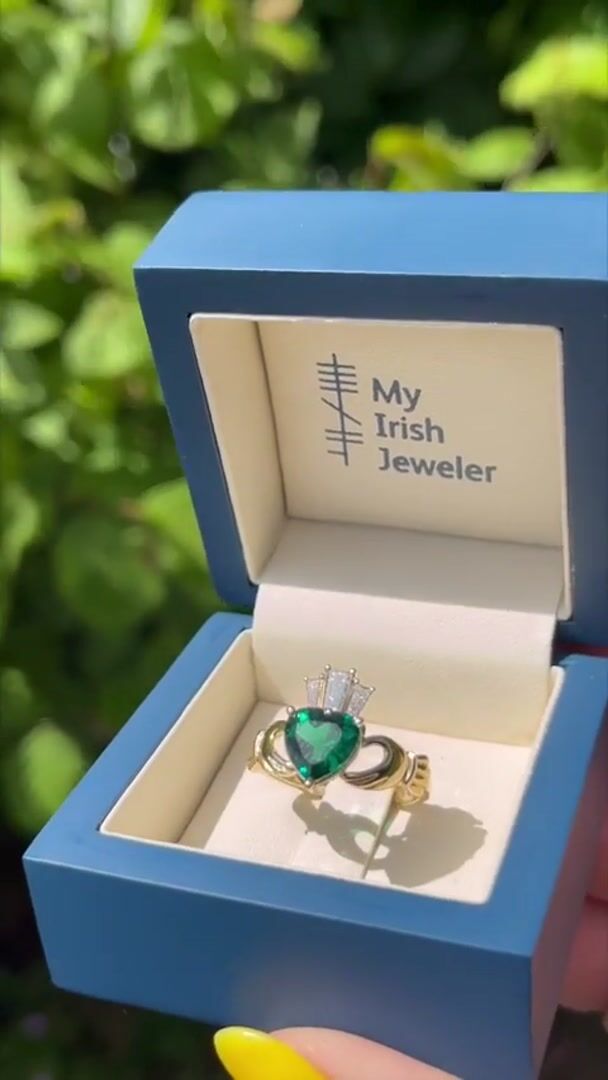 Diamond Crowned 2ct Emerald Claddagh Ring Video