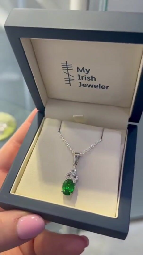 Silver Oval Green CZ Trinity Knot Gift Set Video