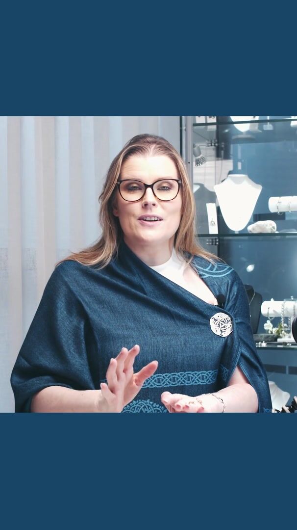 Trinity Knot Pearl Gift Set Video